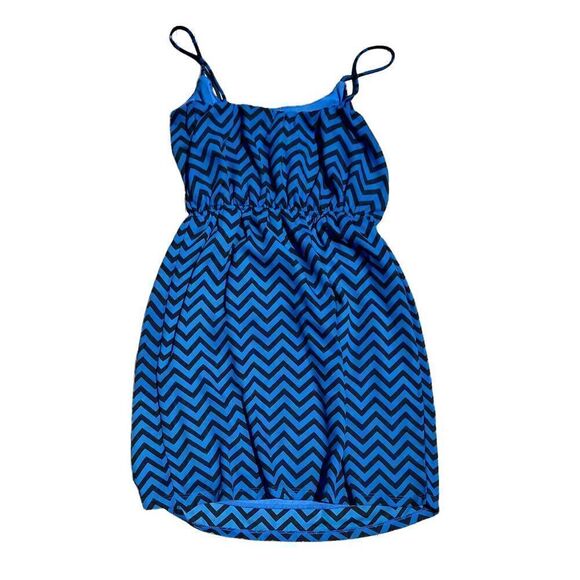 FRANCHESCA’S MIAMI Blue & Black Chevron Dress Size Small - Picture 2 of 4